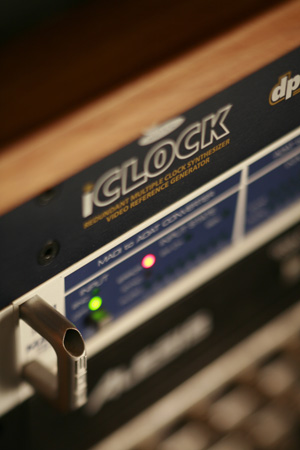 Mutec iClock Master Clock